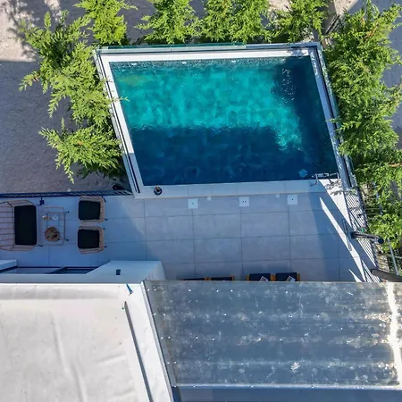 Villa Beautiful Leina With Heated Pool Pridraga